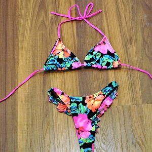 VIBRANT thong vintage floral bikini!